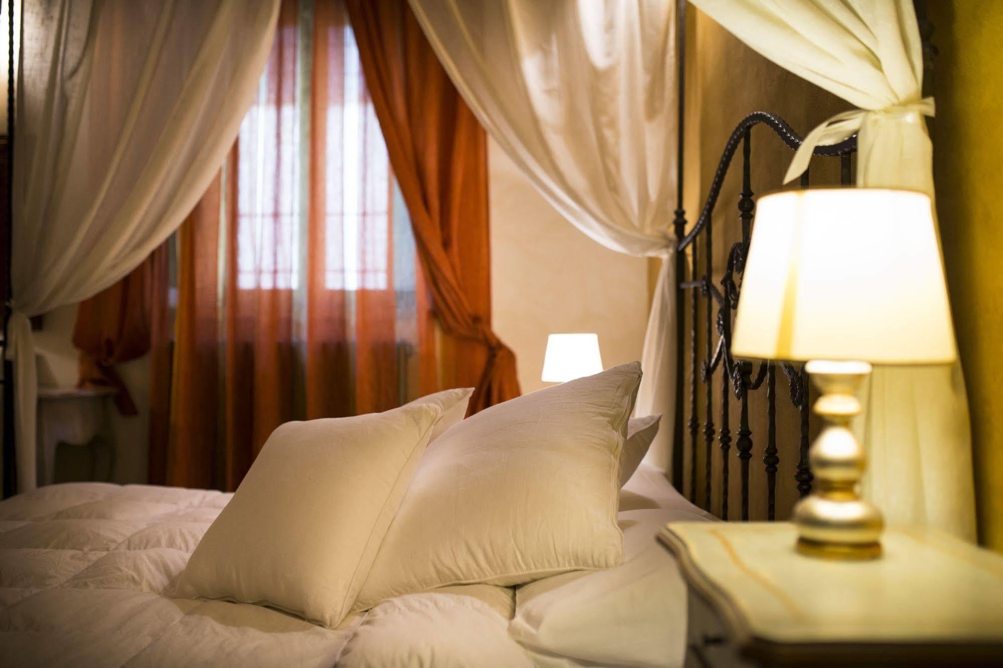 Borgo San Faustino Country Relais And Spa Morrano Exterior foto